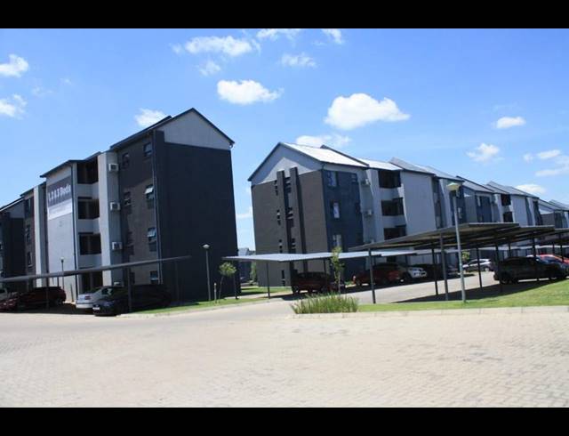 1 BEDROOM APARTMENT FOR SALE IN GLEN AUSTIN